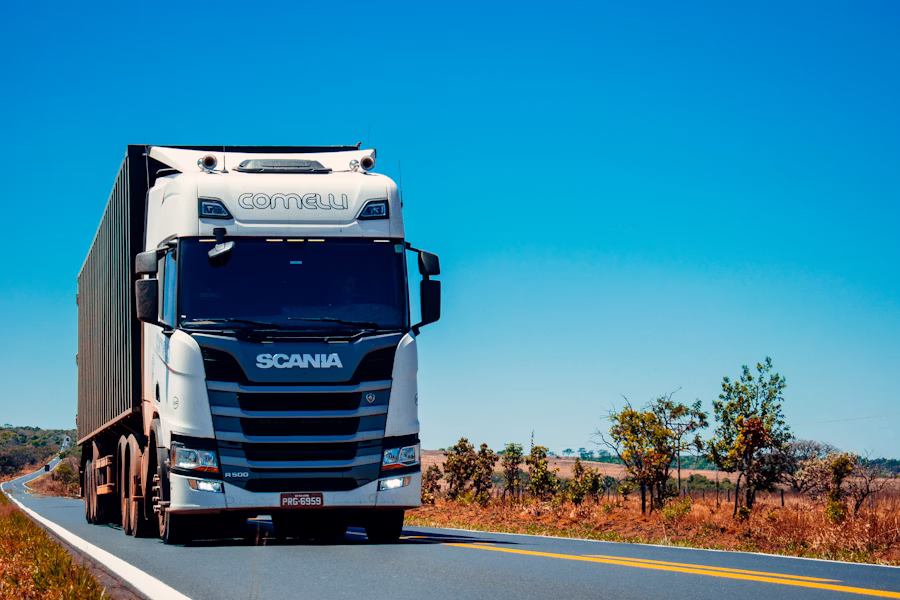 Camion KTF Transport